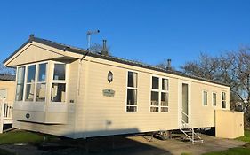 The Buttercup Hideaway Caravan ,Skipsea Sands, Bridlington